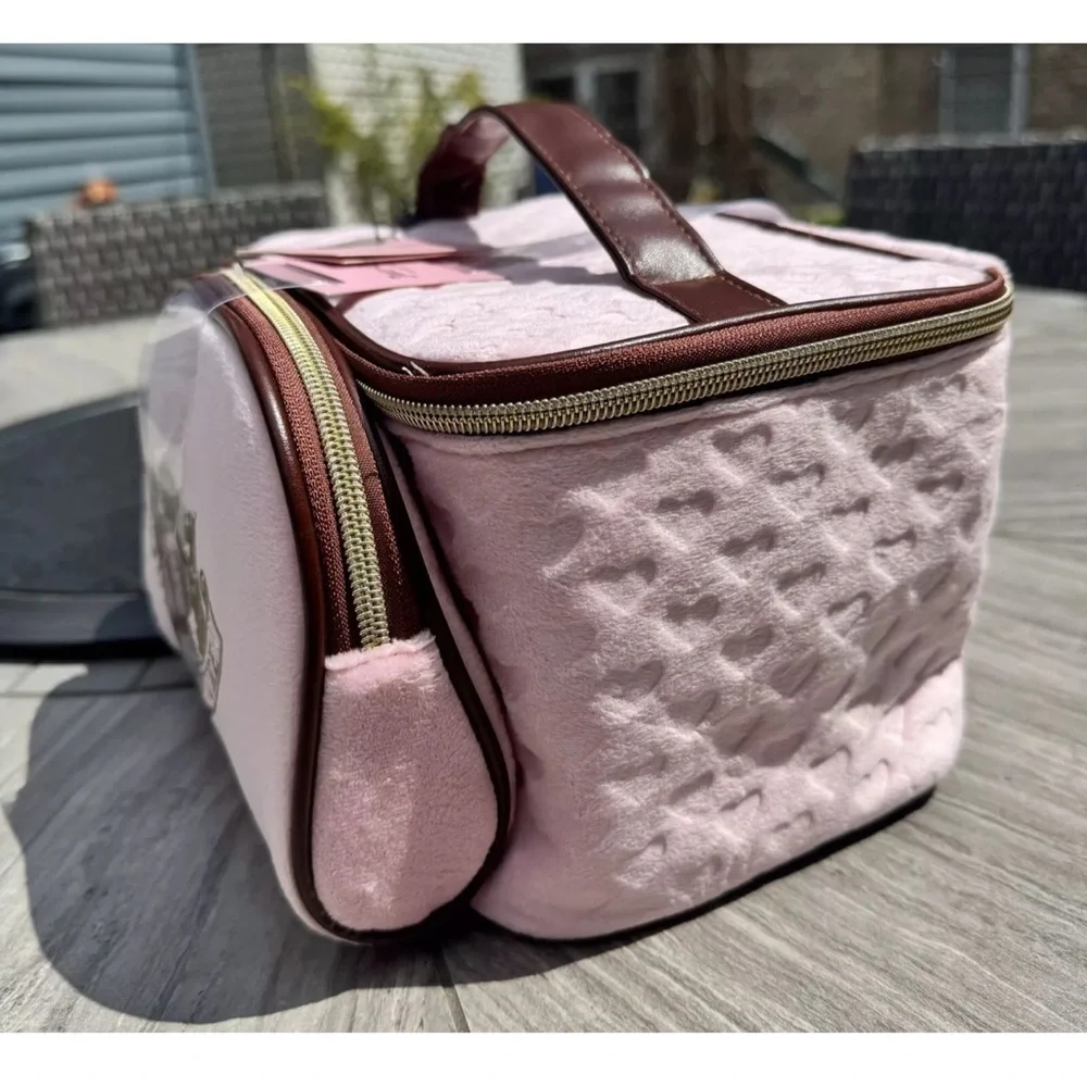 2-PIECE JUICY COUTURE MAKEUP BAG LIGHT PINK AND BROWN‼️